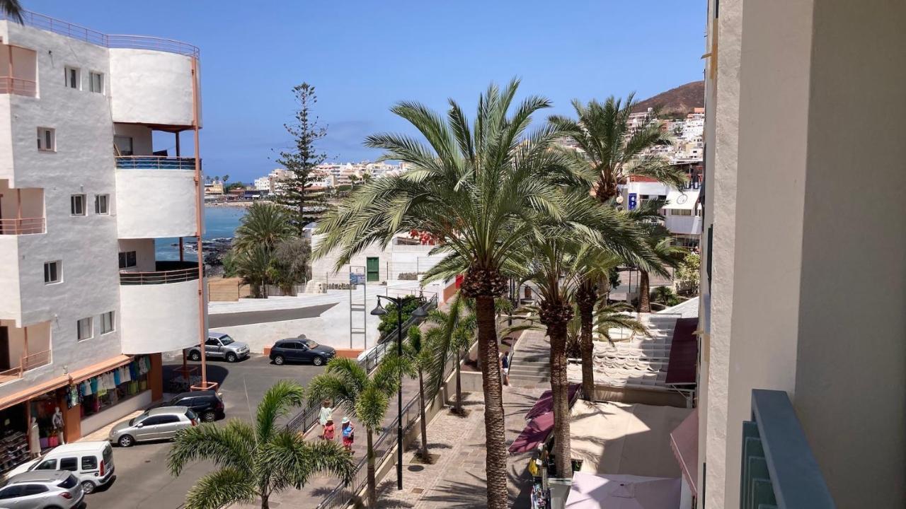 Apartment Carmen Sunrise, Los Cristianos Лос Кристианос Екстериор снимка